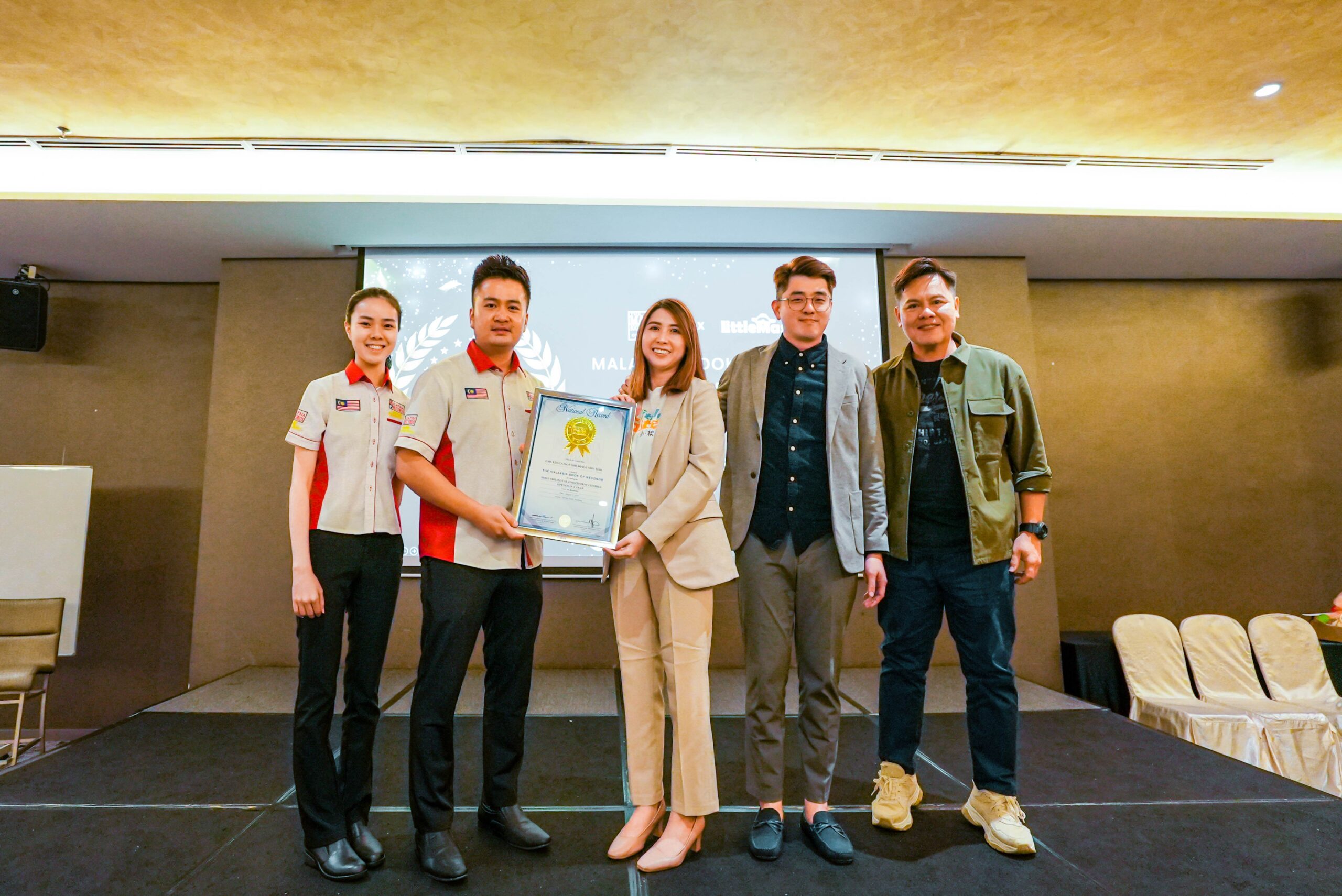 award photo-02
