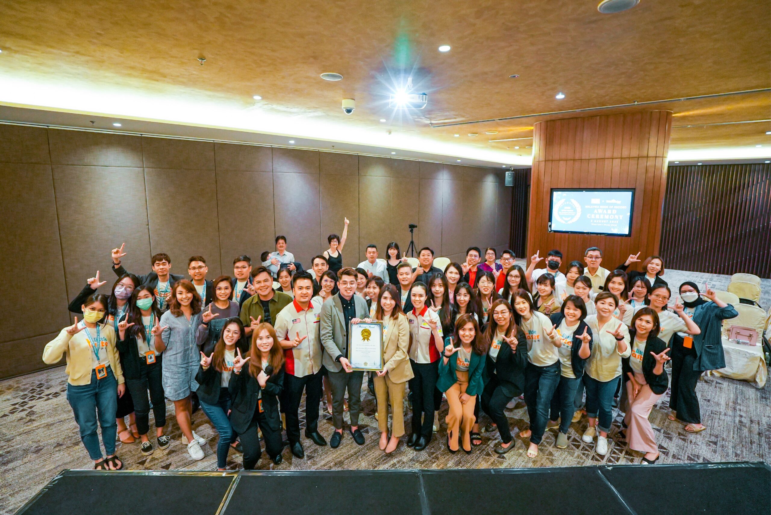 award photo-03
